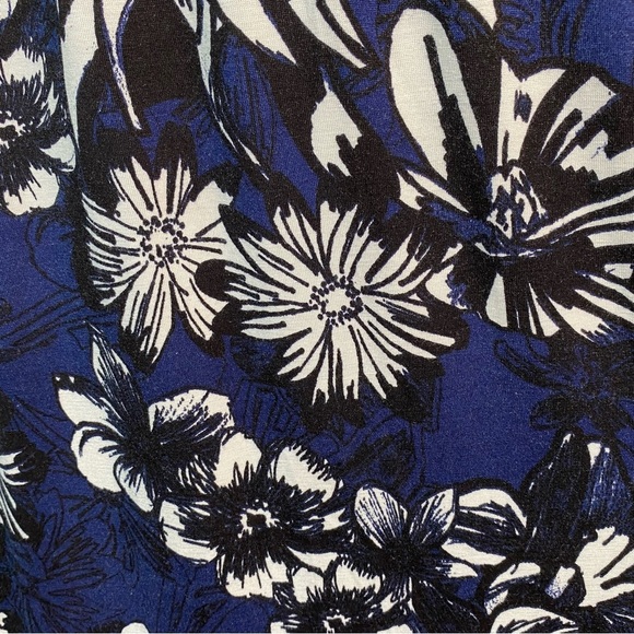 Skies Are Blue Floral Maxi Dress - Picture 2 of 13